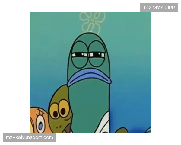 伊布拉希莫维奇超市推车里全是金色包装，路人表情比我还慌